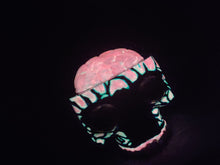 Load image into Gallery viewer, 1:1 OBEY Skull Brain by SauceSlinger
