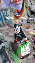 Load image into Gallery viewer, FORTRESS MAD SPRAYCAN MUTANT By Quiccs x MadL x MartianToys
